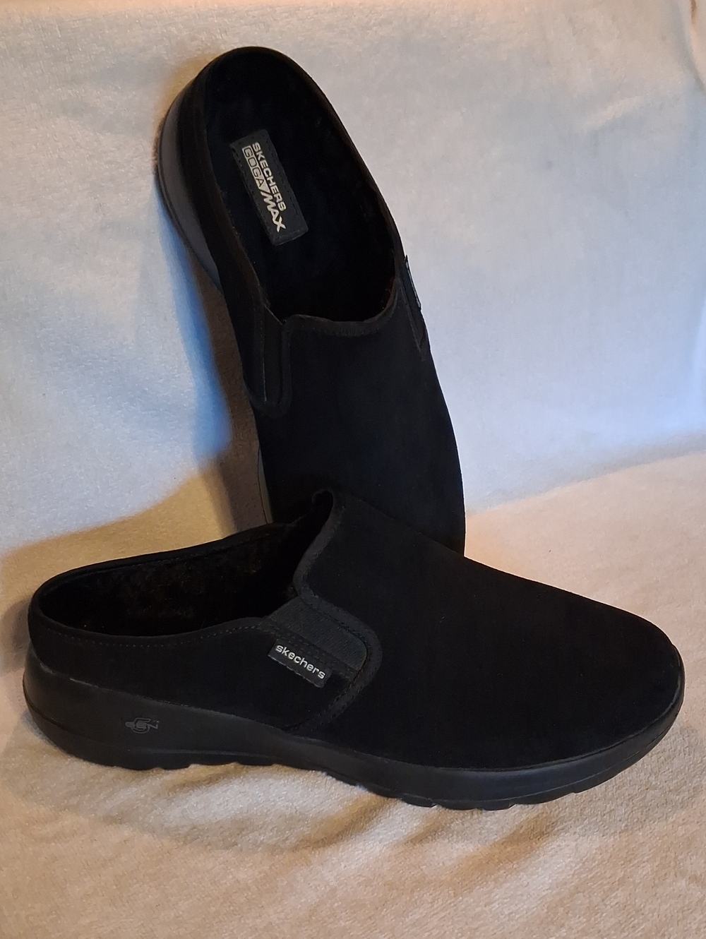 Skechers Black Slip-On Suede Mule Size 10